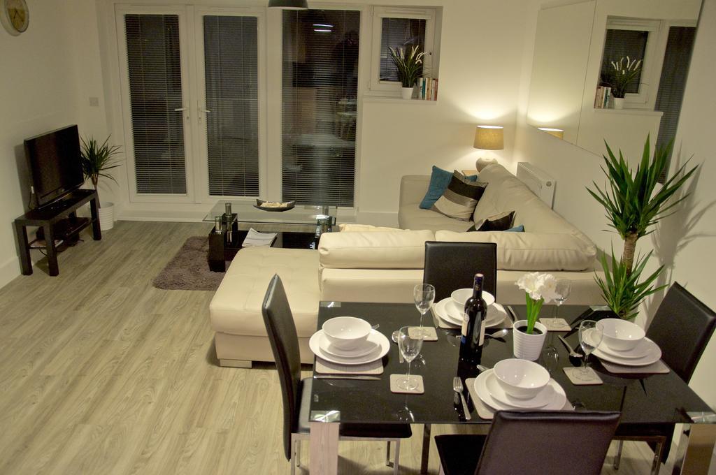 Traeth Bychan Apartment ラネリー エクステリア 写真